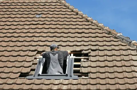 Pose de velux - Saint-Pois